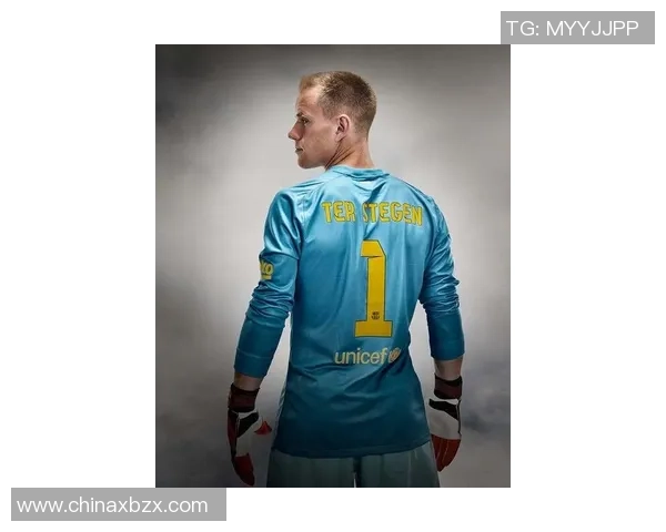 球星小人挂件足球创意设计打造个性化潮流饰品适合所有球迷收藏