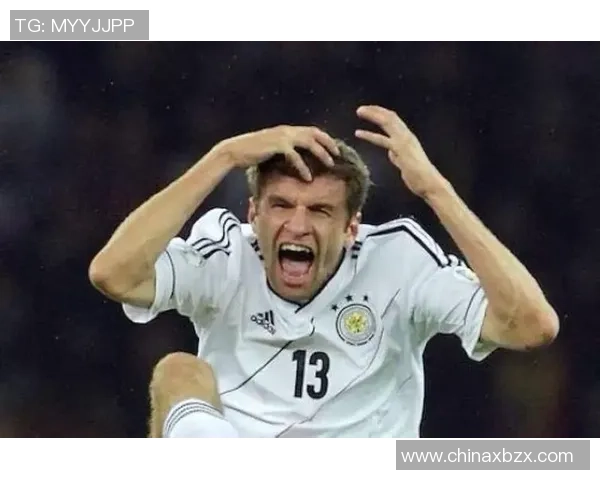 足球球星爆笑瞬间集锦 欢乐时刻引发全场笑声 足球球星爆笑瞬间集锦 欢乐时刻引发全场笑声